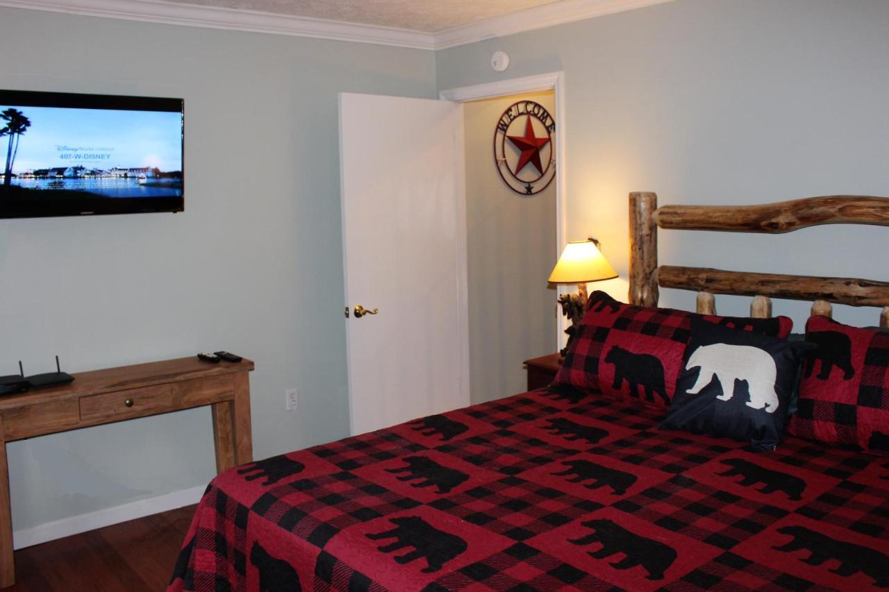 Spacious Downtown Condo Walking Distance To Downtown Gatlinburg Sleeps 6 Guests Exteriör bild
